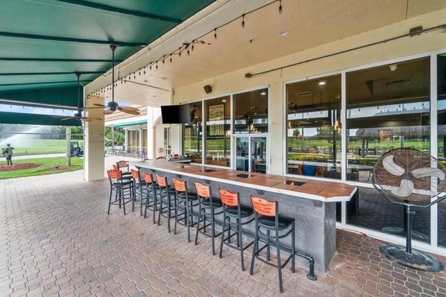 6292 Grand Cypress Circle, Lake Worth, FL 33463