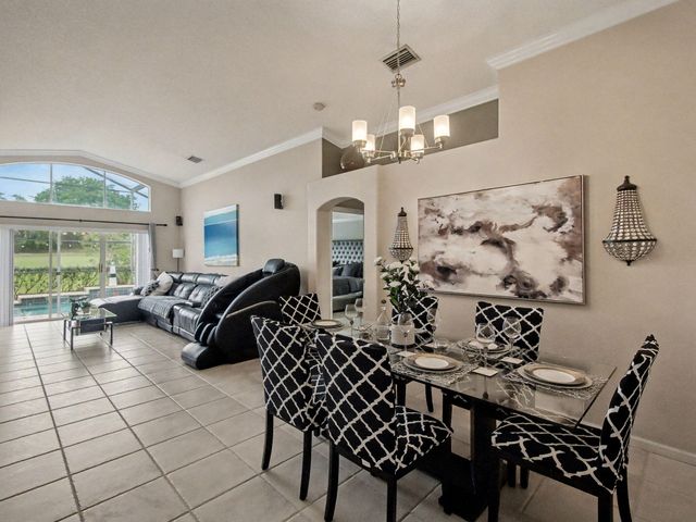 6292 Grand Cypress Circle, Lake Worth, FL 33463