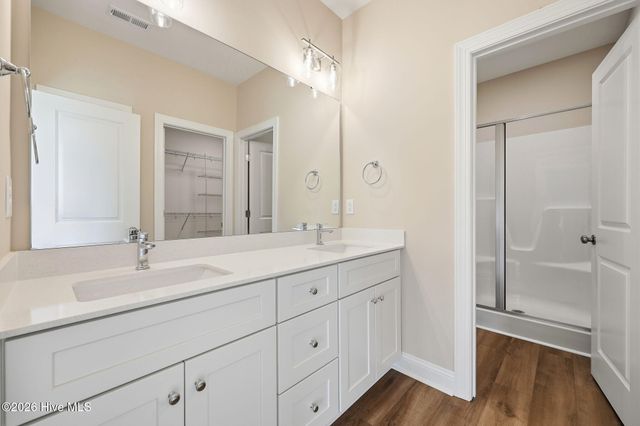 911 Albrittons Road, Kinston, NC 28504
