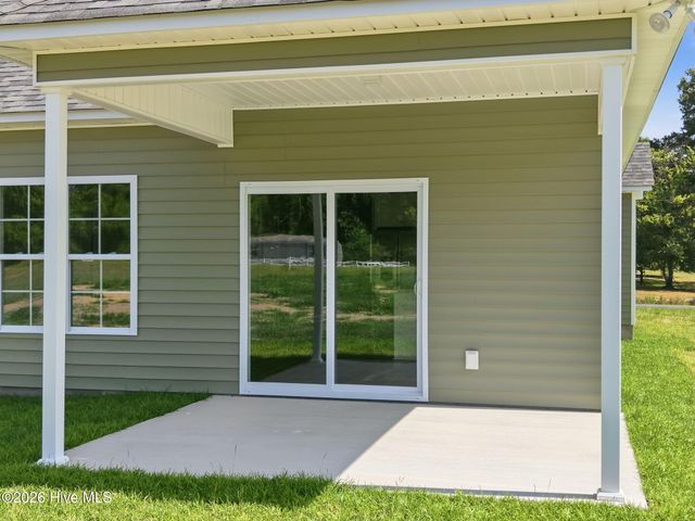 911 Albrittons Road, Kinston, NC 28504