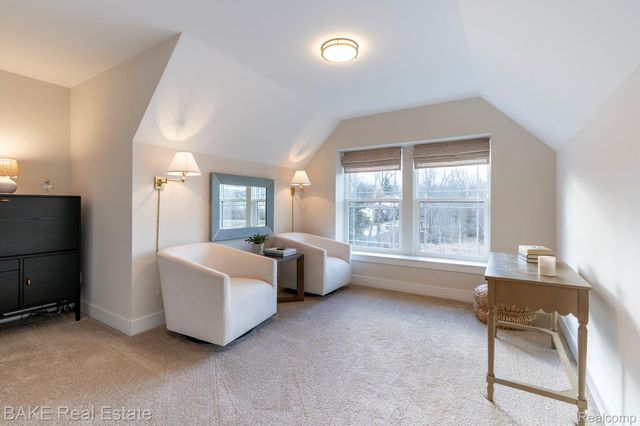 205 Mountain View Lane, Milford Village, MI 48381