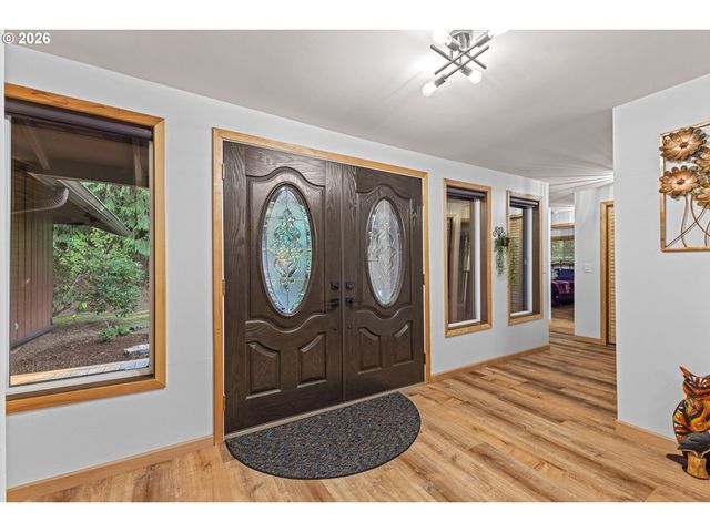 94442 CARLSON HEIGHTS Ln, North Bend, OR 97459