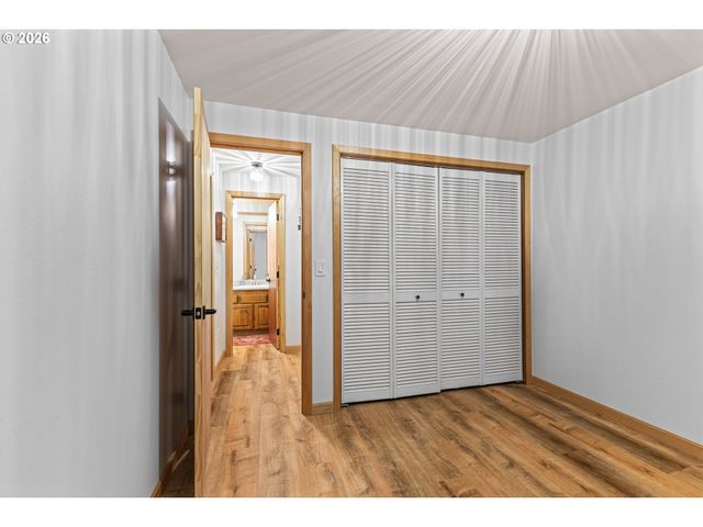 94442 CARLSON HEIGHTS Ln, North Bend, OR 97459