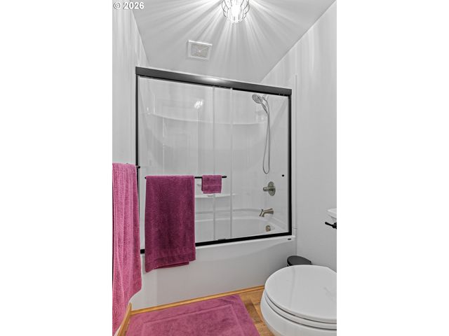 94442 CARLSON HEIGHTS Ln, North Bend, OR 97459