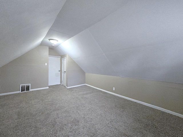 5870 N 72nd STREET, Milwaukee, WI 53218