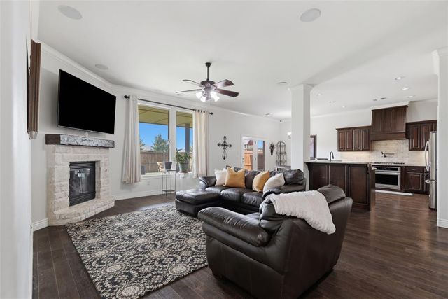 13608 Cobblestone Curve Road, Oklahoma City, OK 73142