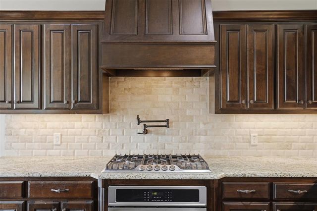 13608 Cobblestone Curve Road, Oklahoma City, OK 73142