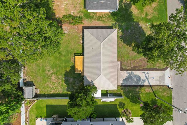 515 3rd Ave. N, Surfside Beach, SC 29575