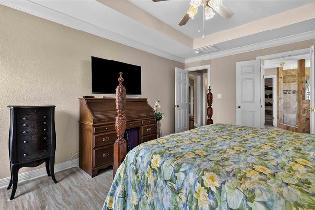1 Glamis Lane, Bella Vista, AR 72715