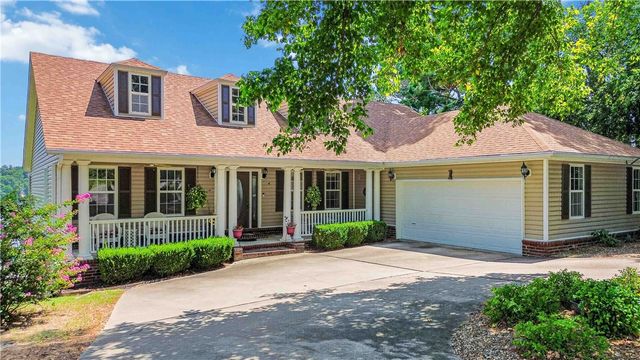 1 Glamis Lane, Bella Vista, AR 72715