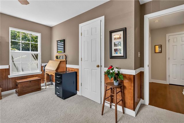 1 Glamis Lane, Bella Vista, AR 72715