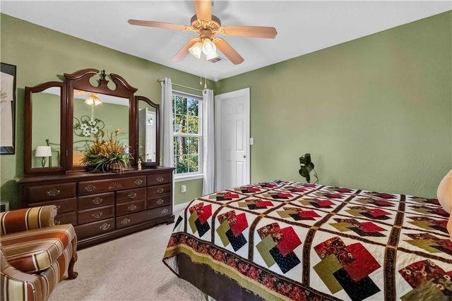 1 Glamis Lane, Bella Vista, AR 72715