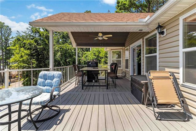 1 Glamis Lane, Bella Vista, AR 72715