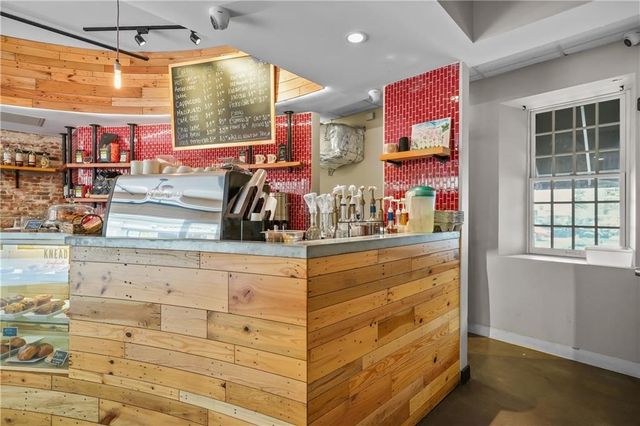 65 Weybosset Street 118-119, Providence, RI 02903