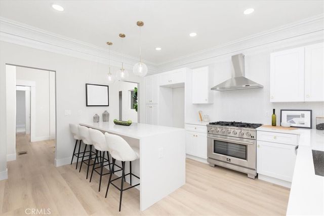 132 Belmont Avenue, Long Beach, CA 90803