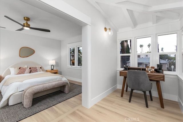 132 Belmont Avenue, Long Beach, CA 90803