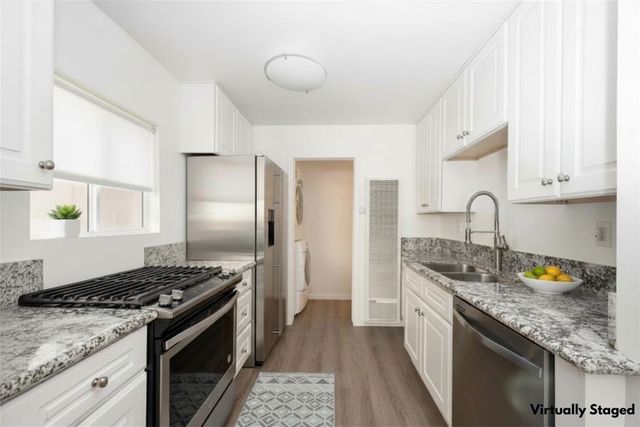 303 Alabama, Huntington Beach, CA 92648