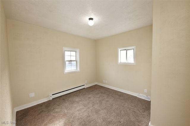 340 Indiana Avenue, Chester, WV 26034