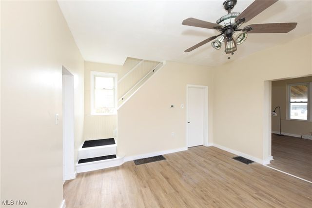 340 Indiana Avenue, Chester, WV 26034