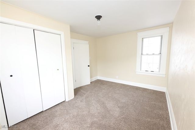 340 Indiana Avenue, Chester, WV 26034