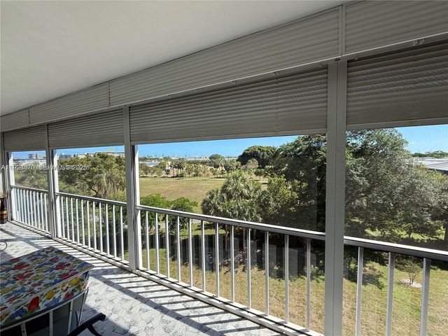 4800 Hillcrest Ln 511, Hollywood, FL 33021