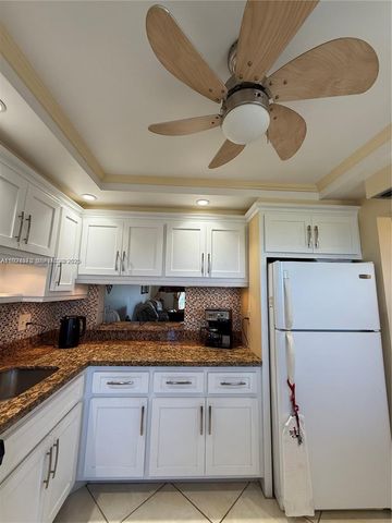 4800 Hillcrest Ln 511, Hollywood, FL 33021