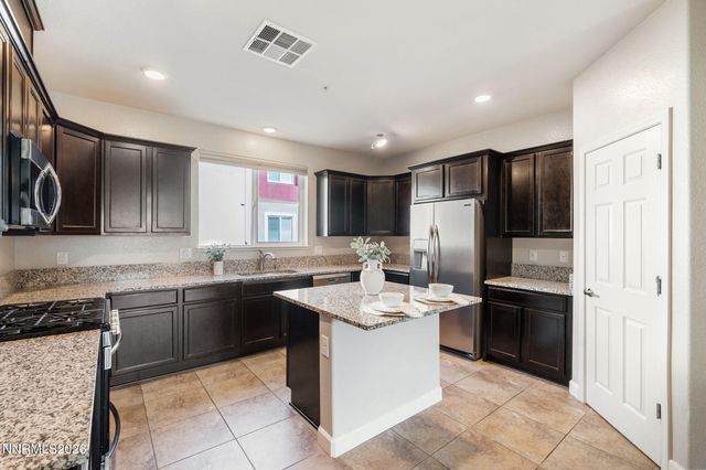 2989 Silver River Lane, Sparks, NV 89431