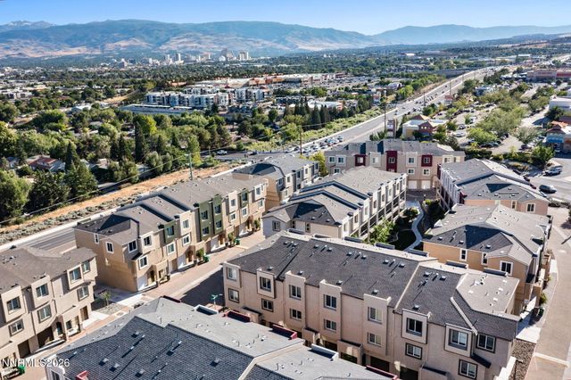 2989 Silver River Lane, Sparks, NV 89431