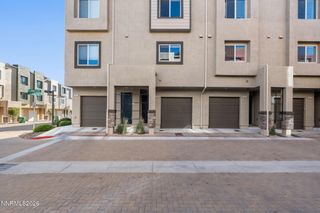2989 Silver River Lane, Sparks, NV 89431