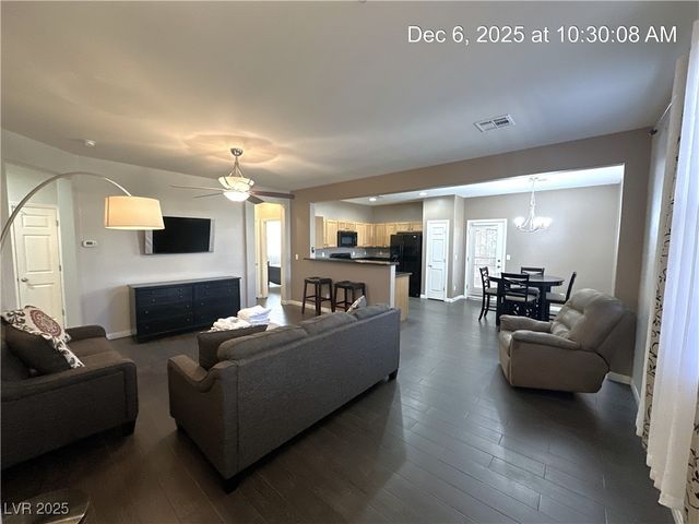 1033 Fishing Street, Henderson, NV 89011