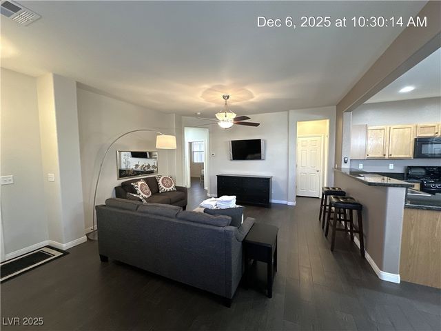 1033 Fishing Street, Henderson, NV 89011