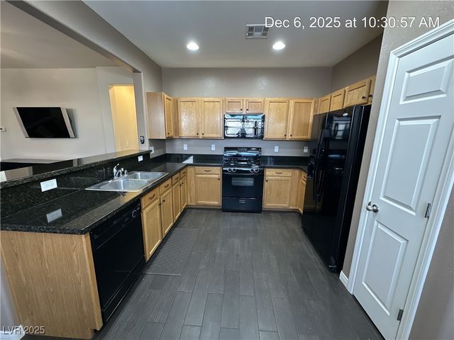 1033 Fishing Street, Henderson, NV 89011