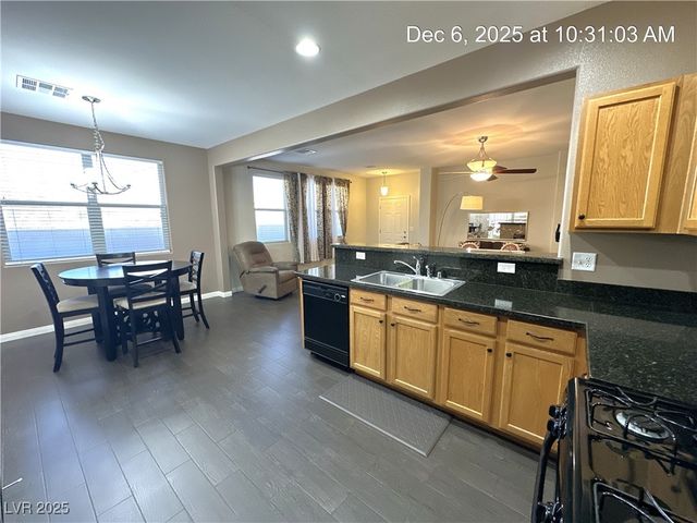 1033 Fishing Street, Henderson, NV 89011