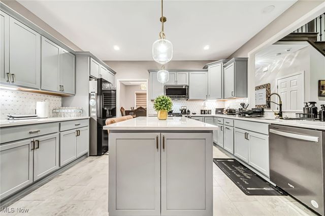 21176 Hickory Branch Trail, Strongsville, OH 44149