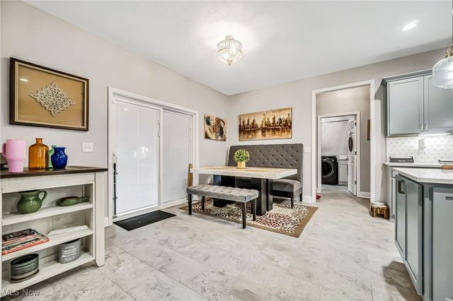 21176 Hickory Branch Trail, Strongsville, OH 44149