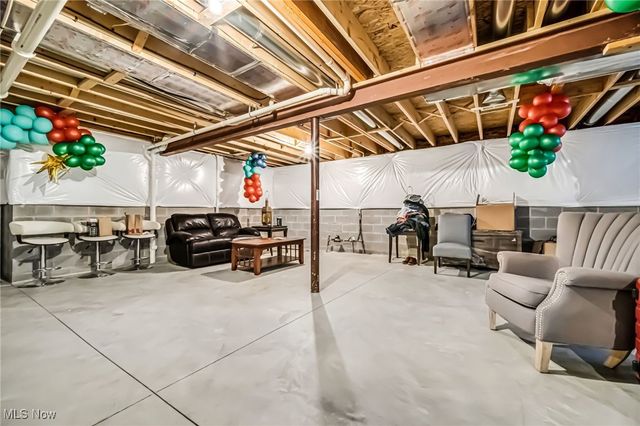 21176 Hickory Branch Trail, Strongsville, OH 44149