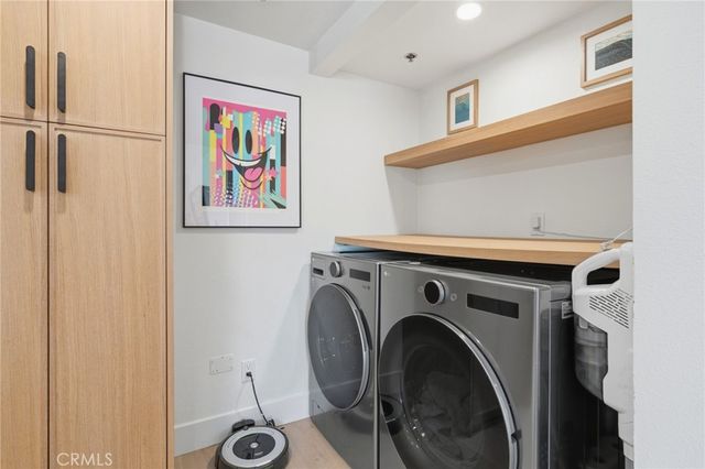 345 Avocado Street 101 A, Costa Mesa, CA 92627