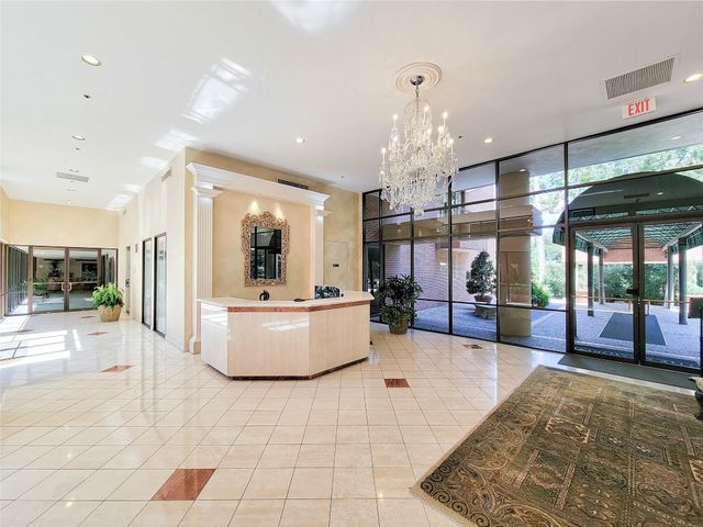 9333 Memorial Drive 410, Houston, TX 77024