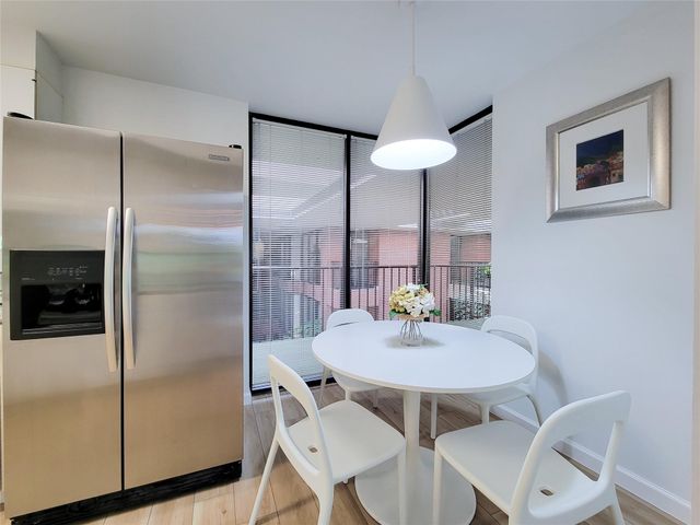 9333 Memorial Drive 410, Houston, TX 77024