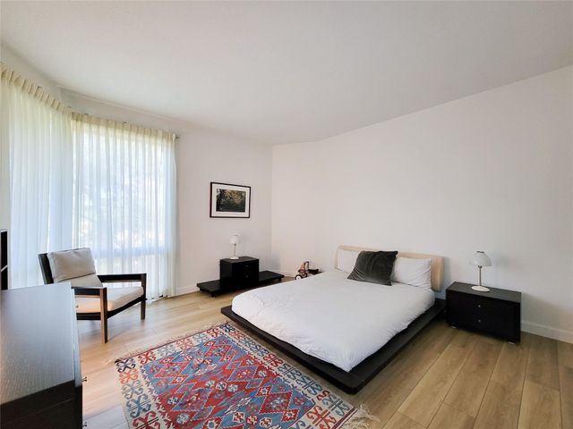 9333 Memorial Drive 410, Houston, TX 77024