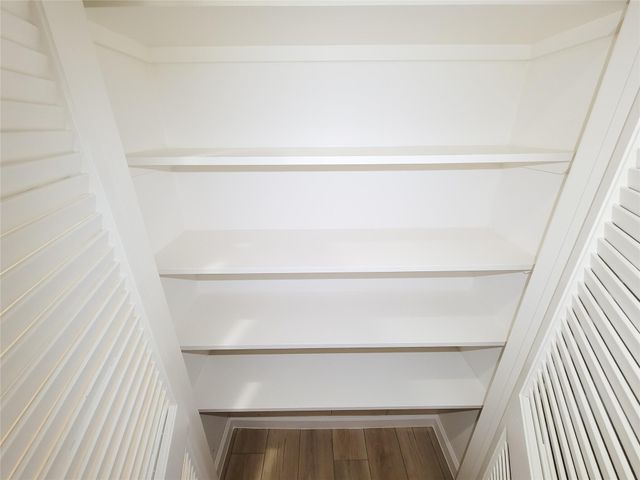 9333 Memorial Drive 410, Houston, TX 77024