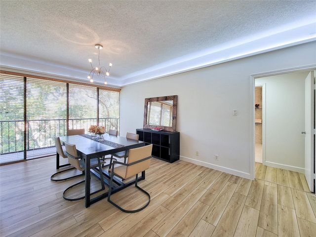 9333 Memorial Drive 410, Houston, TX 77024