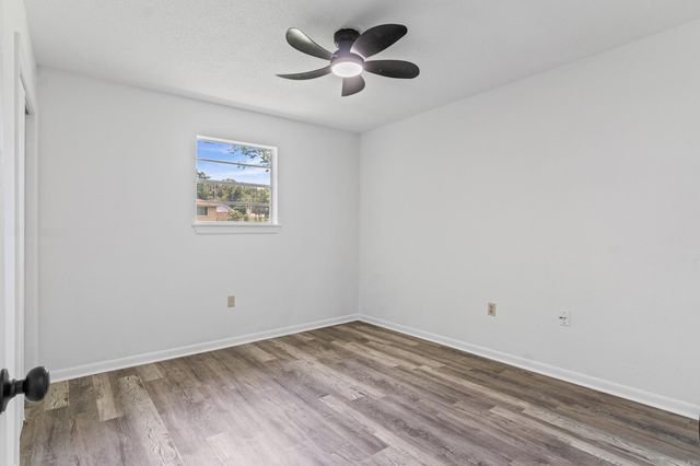 8205 N Claremont Avenue, Sherwood, AR 72120