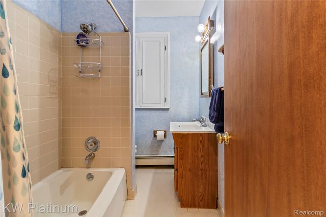 7811 Alexandria Drive, Ira Township, MI 48023