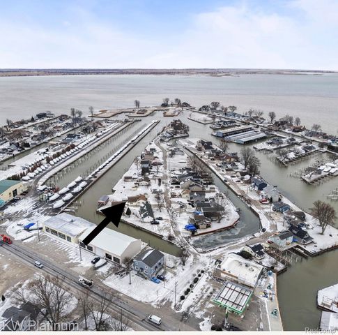 7811 Alexandria Drive, Ira Township, MI 48023