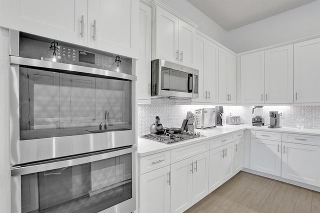 8334 W Blue Spring Drive 8334, Parkland, FL 33067