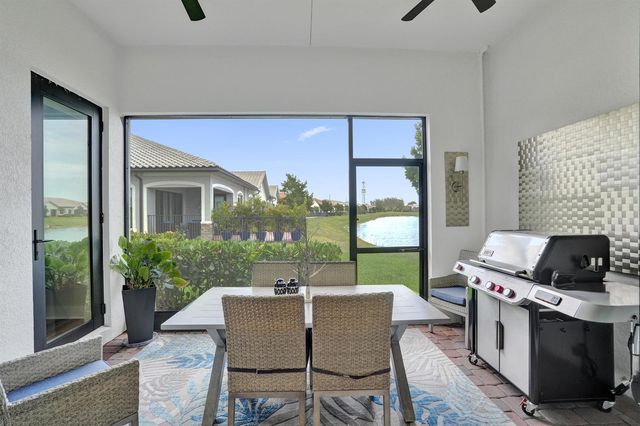 8334 W Blue Spring Drive 8334, Parkland, FL 33067