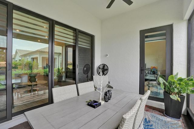 8334 W Blue Spring Drive 8334, Parkland, FL 33067