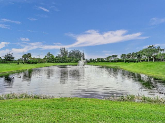 8334 W Blue Spring Drive 8334, Parkland, FL 33067
