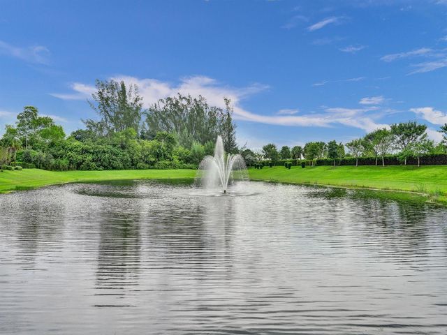8334 W Blue Spring Drive 8334, Parkland, FL 33067
